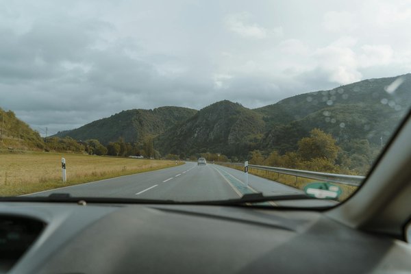 Analyse approfondie : Comment Tesla a révolutionné la sécurité des piétons avec Autopilot?